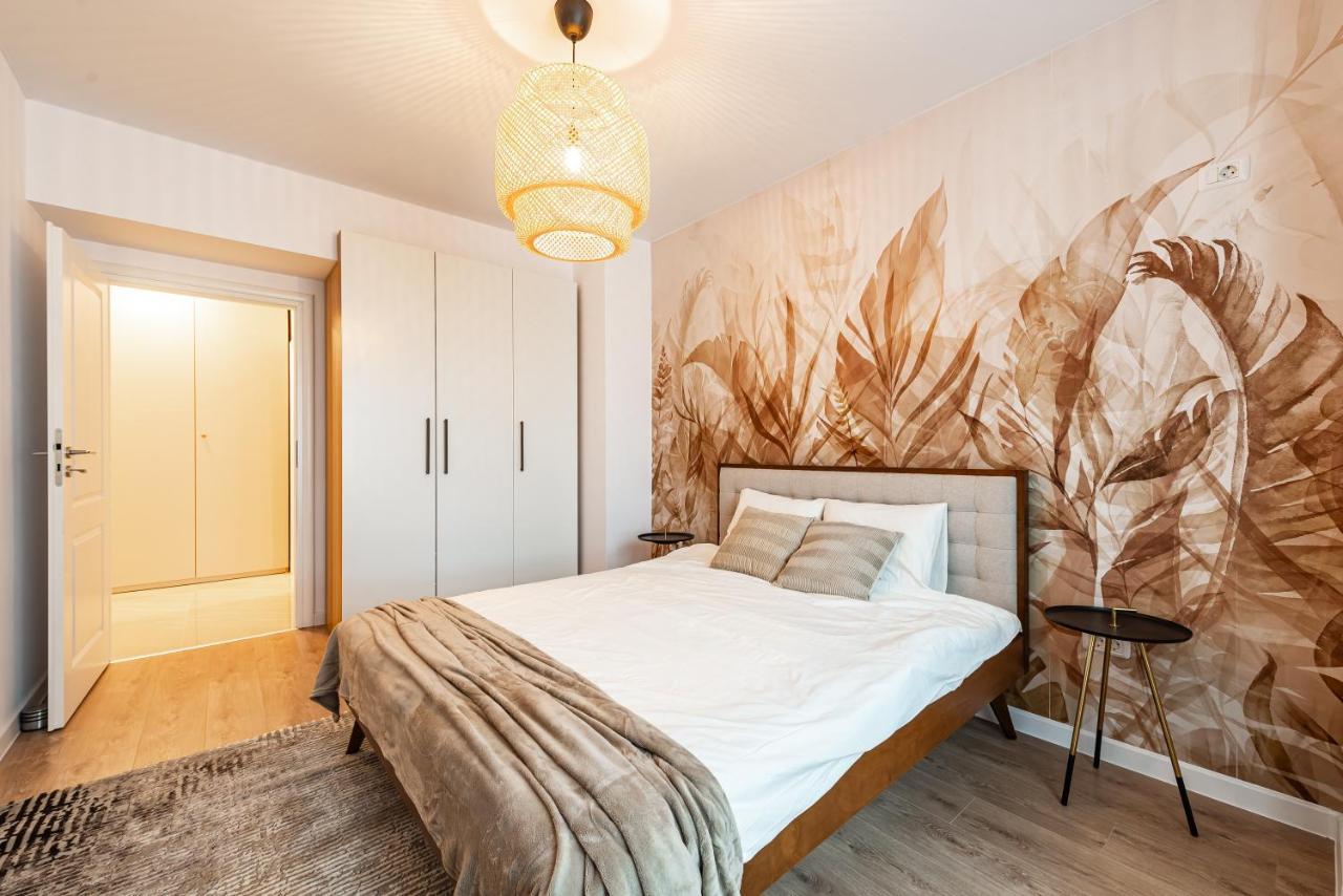 Central Spacious Apartment 506 Bucharest Exterior photo